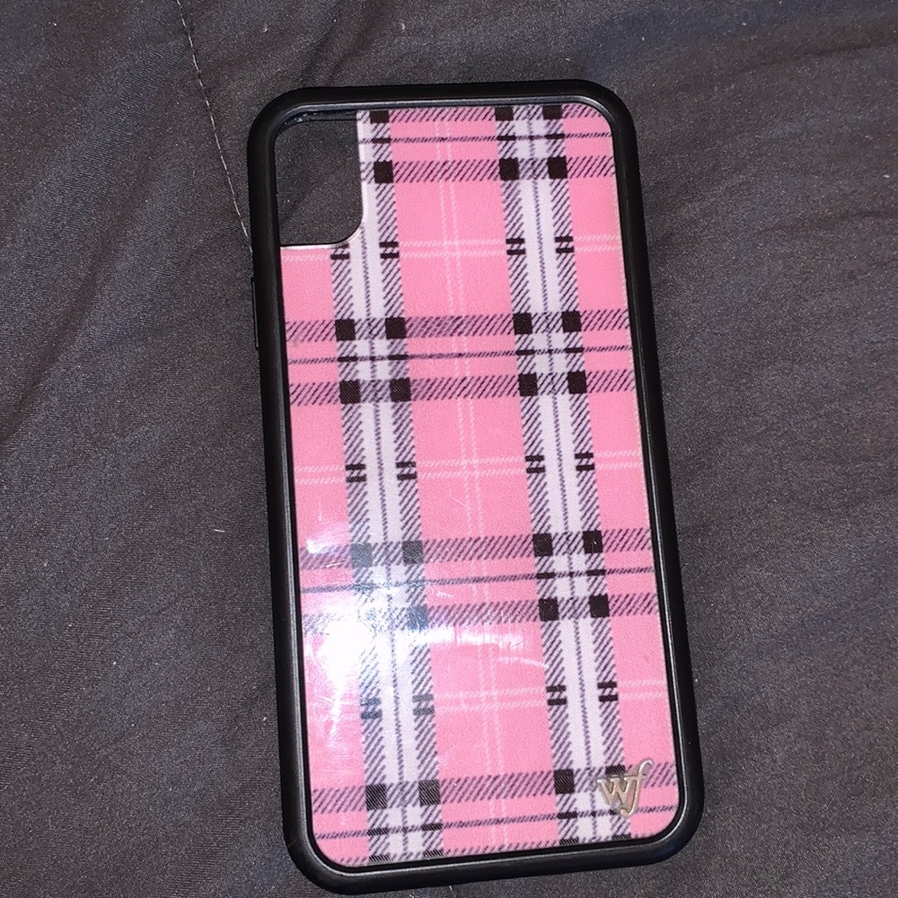 Pink plaid wildflower case Iphone XR